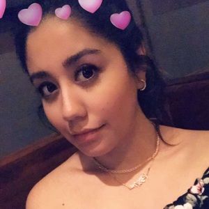 Meet your Posher, Veronica